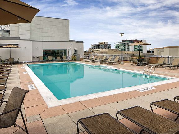 The Metropolitan Apartment Rentals - Bethesda, MD | Zillow