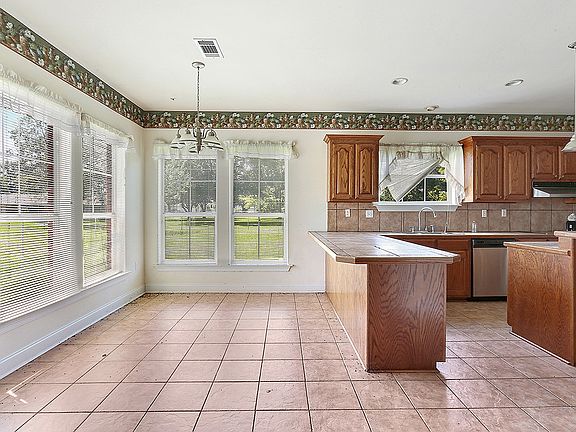 5th image of 1163 Cordoba Dr