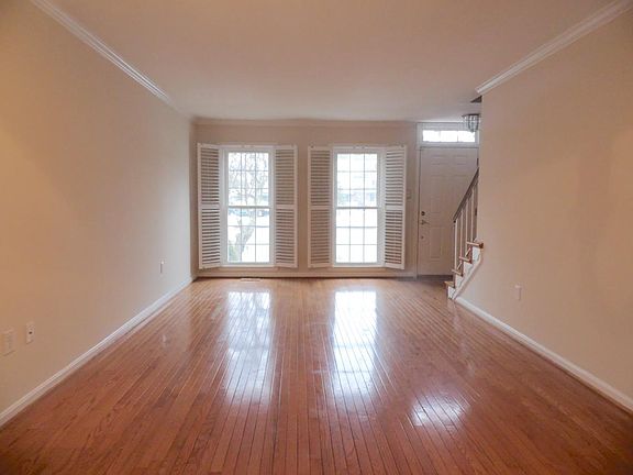 4th image of 12803 Mill Brook Ct