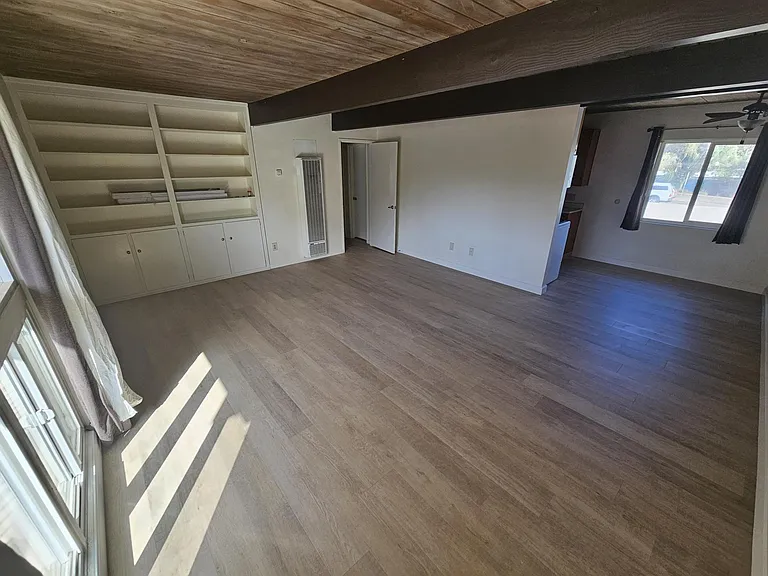 673 Palm St #7 — Photo 4