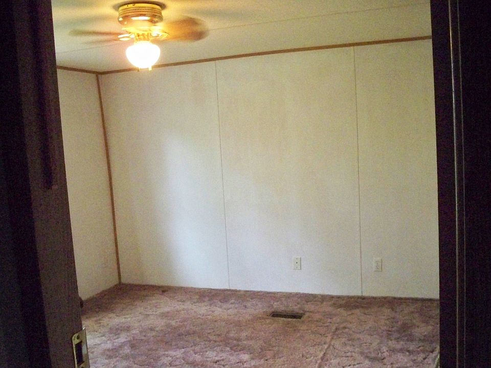 1st image of 1520 Barefoot Ln