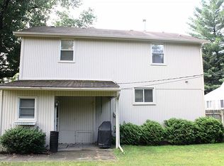 8216 Dickert St, Commerce Township, MI 48382