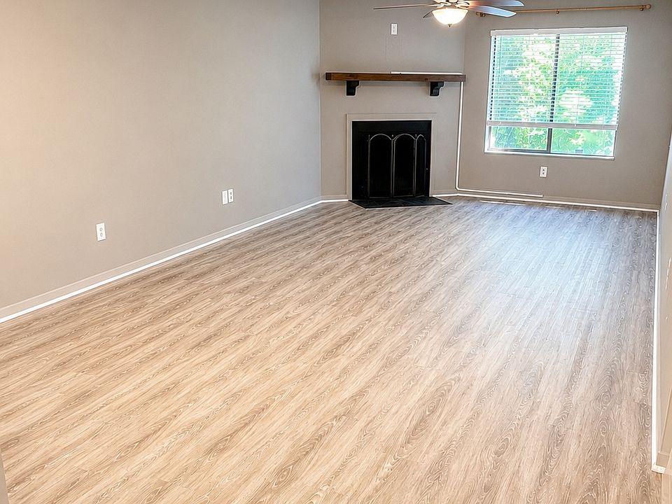 1st image of 3003 Village Creek Dr #3003