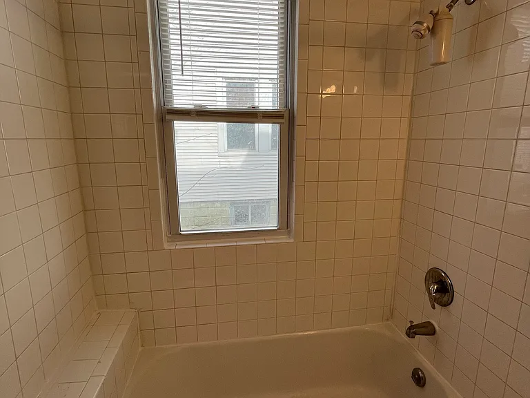 2943 N Newhall St — Photo 20
