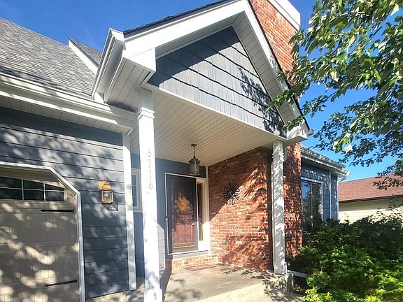 3rd image of 6716 Crooked Creek Dr