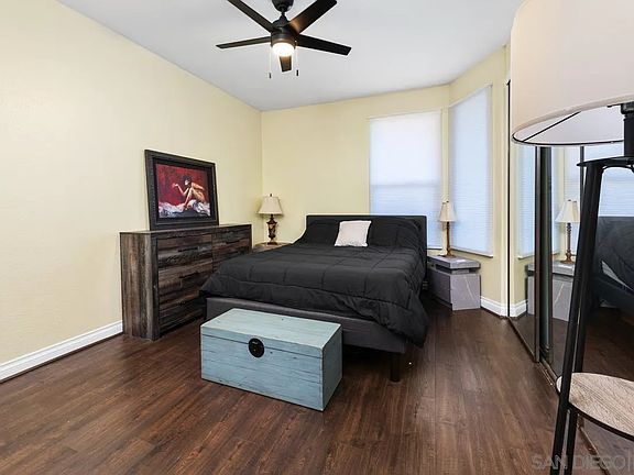 4th image of 4049 Carmel View Rd Unit 75