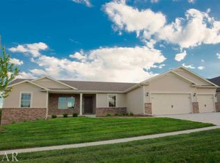 2245 Holbrook Dr, Normal, IL 61761