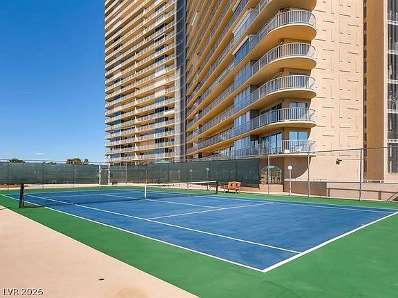 4th image of 3111 Bel Air Dr Unit 17E