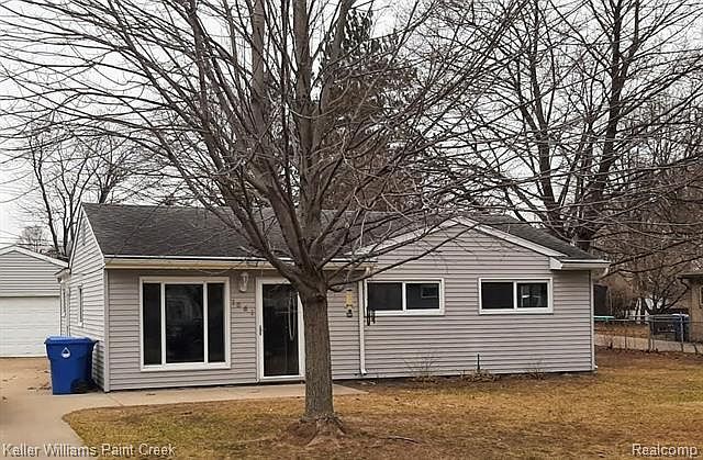 1st image of 1051 Daffodil Dr