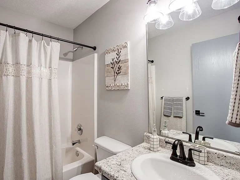 South Valley Apartments — Photo 38
