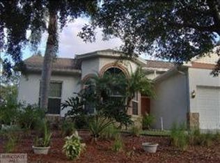 1354 Riverside Dr, Tarpon Springs, FL 34689