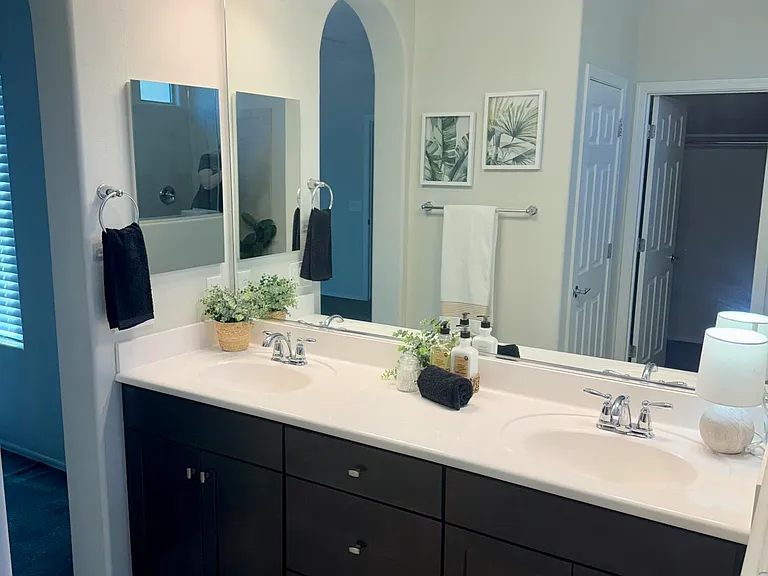 3745 N Astoria Dr — Photo 20