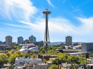 1011 5th Ave N APT 402, Seattle, WA 98109