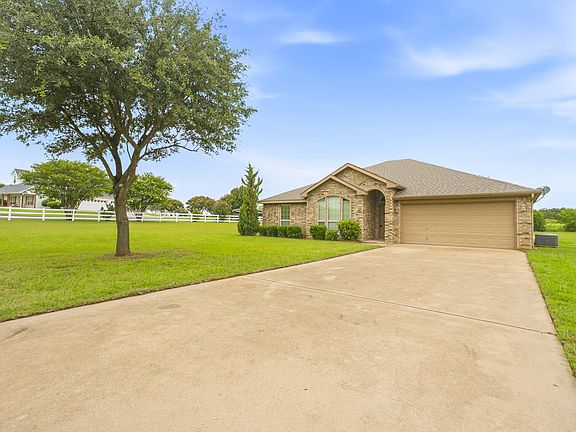 3rd image of 172 County Road 449