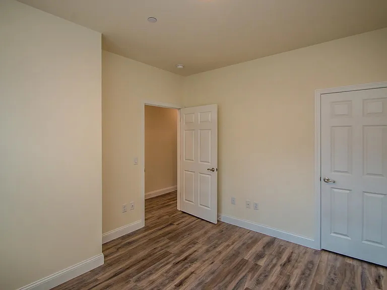 30 Alpine Place Dr #104 — Photo 11