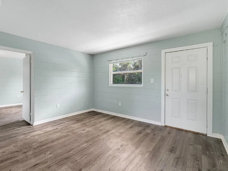 1404 S Deleon Ave #1 — Photo 11