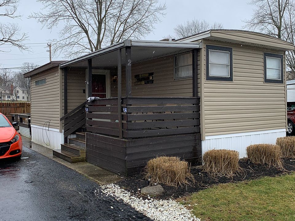 1st image of 2 Beechview Dr