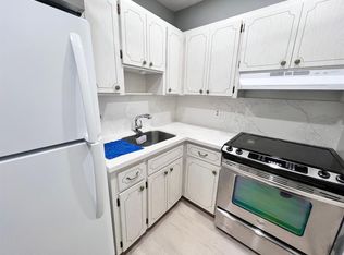 3550 NW 8th Ave APT 612, Pompano Beach, FL 33064