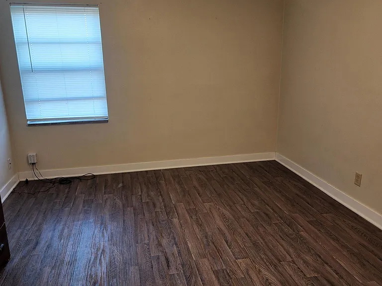4407 Henry Ave #2 — Photo 14