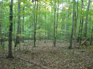 8 Lanier Dr, Chapel Hill, NC 27517