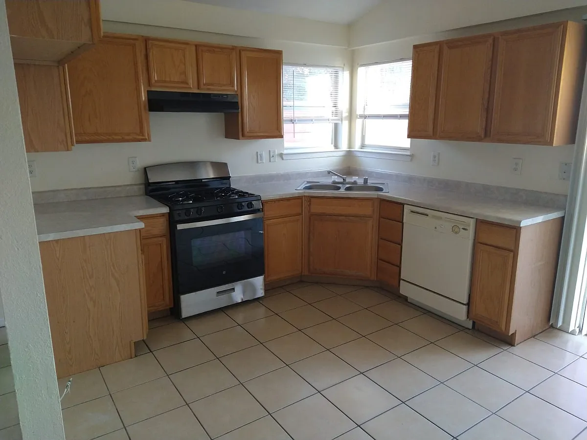 Building Photo - 9470 Ariel Rico Ct