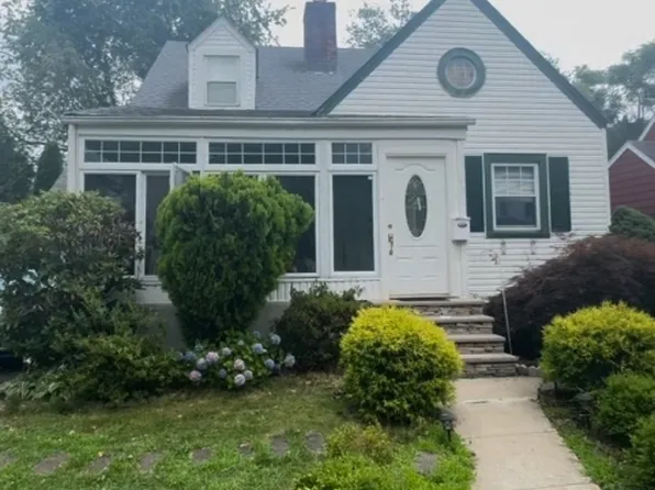 315 Beech St, Teaneck Twp., NJ 07666