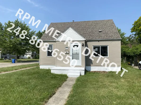 22447 Oaklane St, Warren, MI 48089