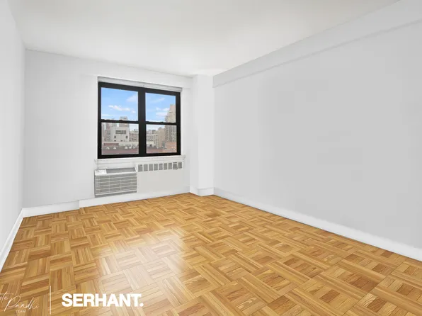 301 East 63rd Street image 14 of 38