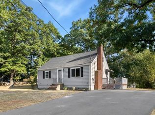18 Farm Ave, Peabody, MA 01960