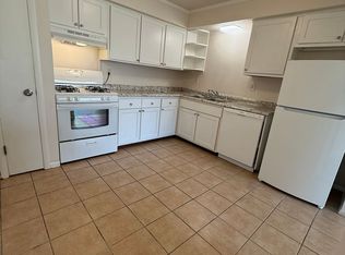 753 Grand Ave UNIT 4, Hartford, WI 53027