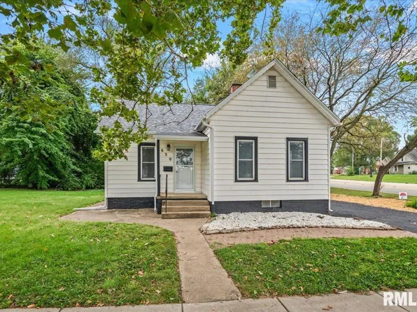 630 W Maple Ave N, Springfield, IL 62702