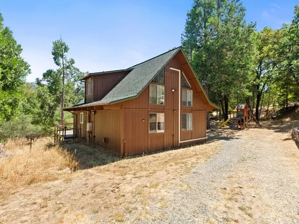 5570 Grayling Rd, Mariposa, CA 95338