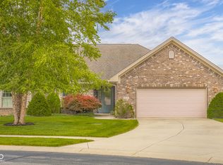 5029 Anna Maria Dr, Columbus, IN 47203