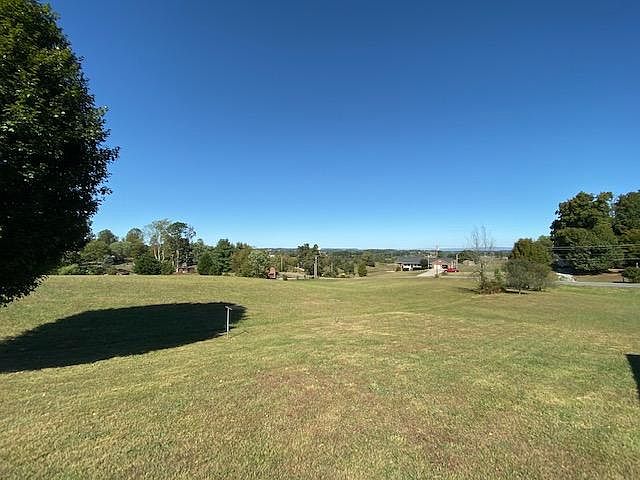2nd image of Boonesboro Rd
