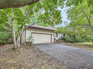 128 Lake St E, Saint Paul, MN 55117