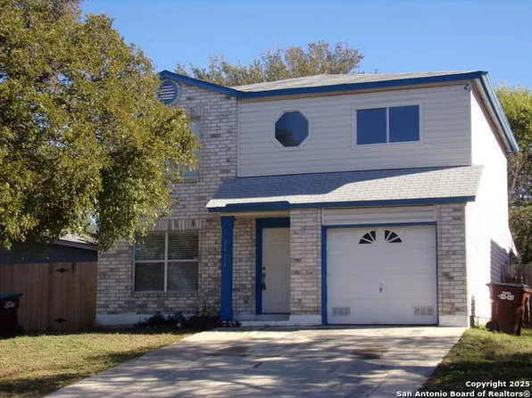 2422 Buffalo Pass Dr, San Antonio, TX 78245