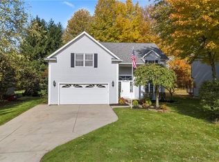 31325 Arthur Rd, Solon, OH 44139