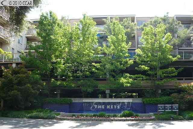 1st image of 360 N Civic Dr APT 508