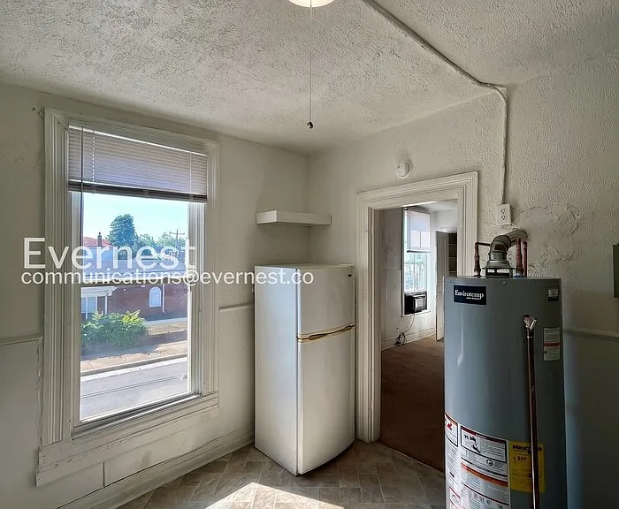 2016 Fairmount Ave #2 — Photo 4