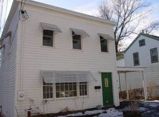 8 Jane St, Saugerties, NY 12477