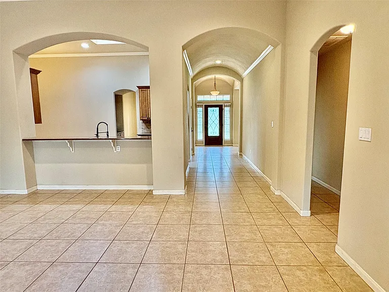 15210 Falcon Dr — Photo 24