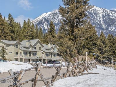 19 Generals View Ct, Big Sky, MT, 59716