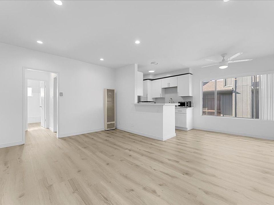 1st image of 12770 Pacific Ave APT 10