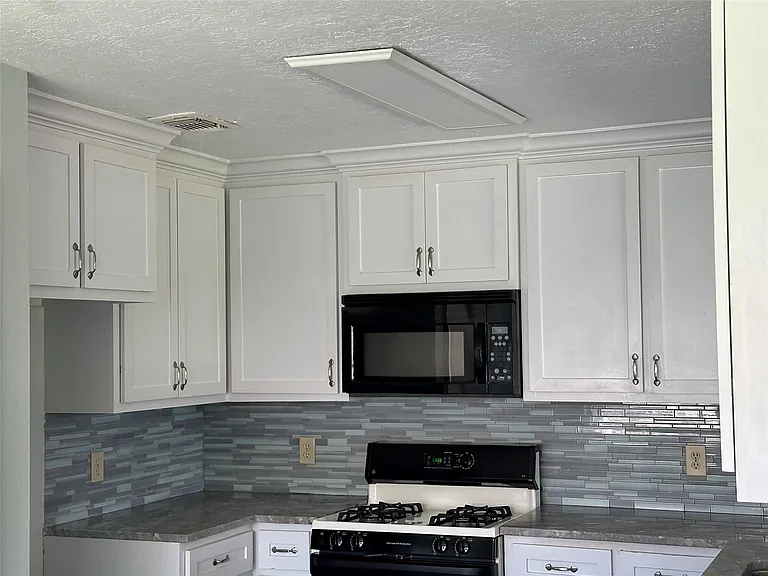 3230 Tynemeadow Ct — Photo 6