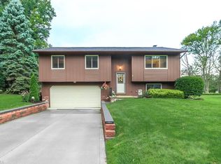 1314 Erieview Dr, Madison, OH 44057