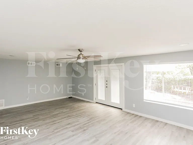 3208 Kiesthill Dr — Photo 3
