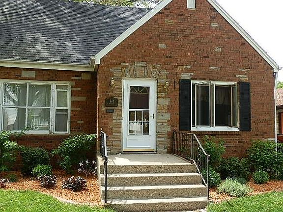 2nd image of 741 N Ringold St