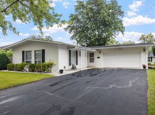 927 Putnam Dr, Lockport, IL
