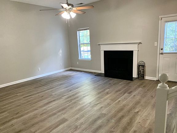 4th image of 790 Edenberry Ln