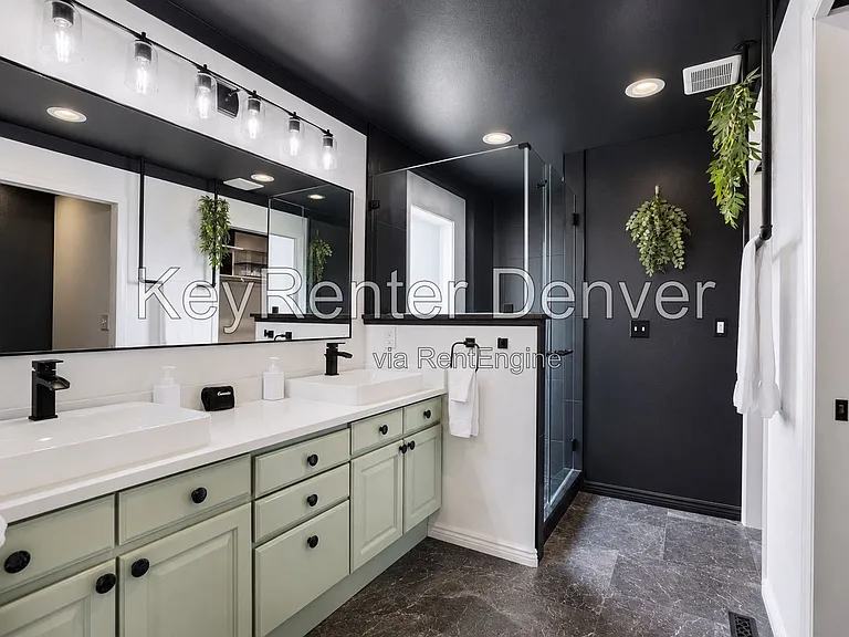 3420 W 98th Pl #C — Photo 19